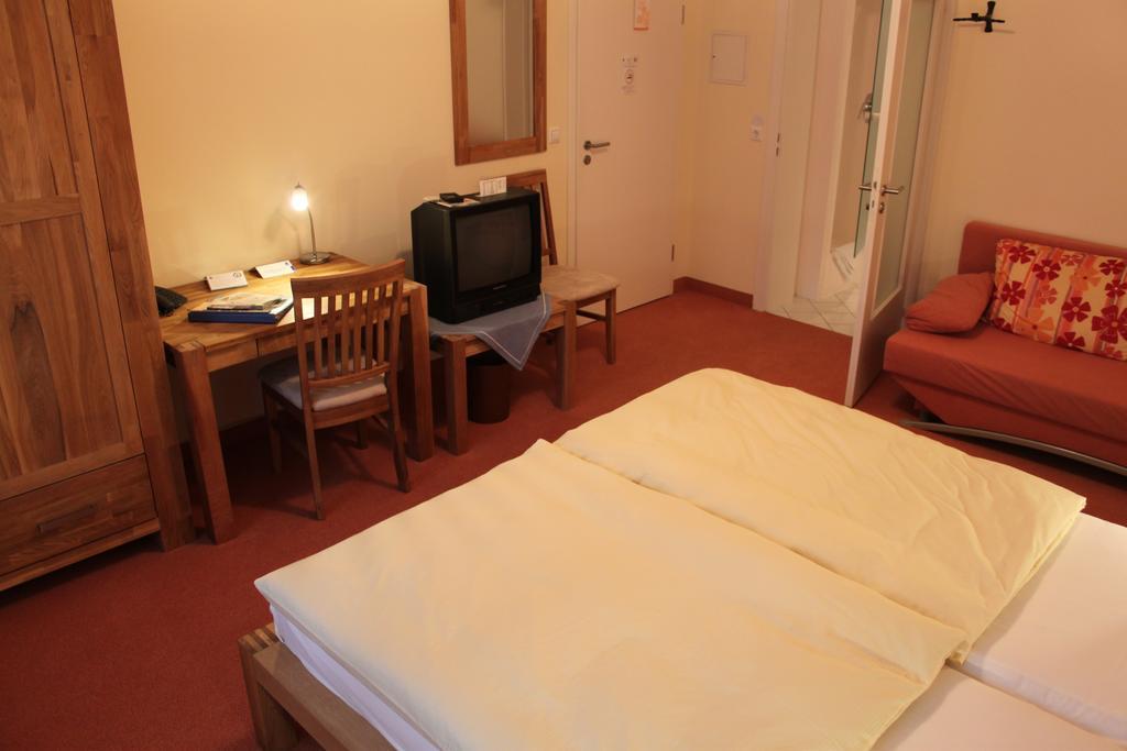 Hotel-gasthof Post Brennerei Frankenhoehe 3* Schillingsfürst