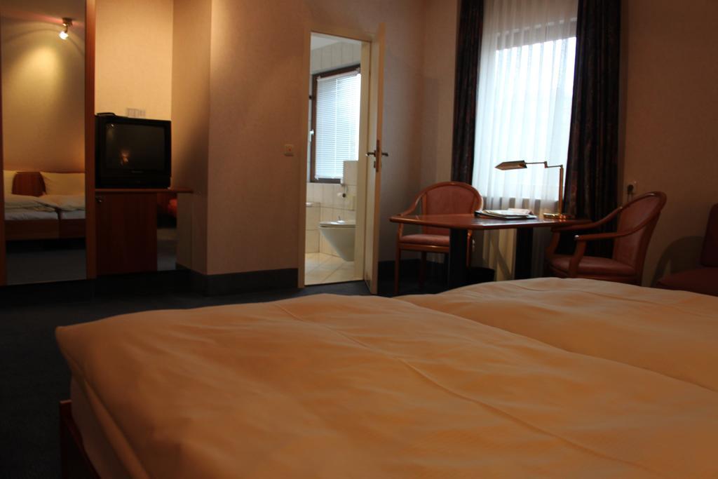 Hotel Hotel-gasthof Post Brennerei Frankenhoehe 3*